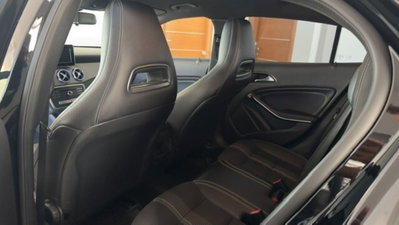 Mercedes-Benz GLA SUV 180 d Sport (9)