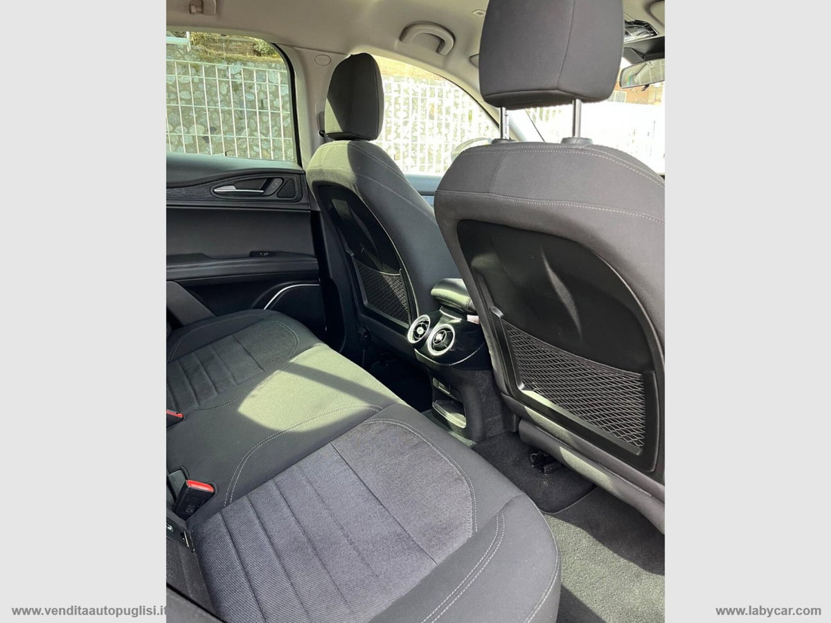 Alfa Romeo Stelvio Stelvio 2.2 Turbodiesel 190 CV AT8 RWD Sprint (7)