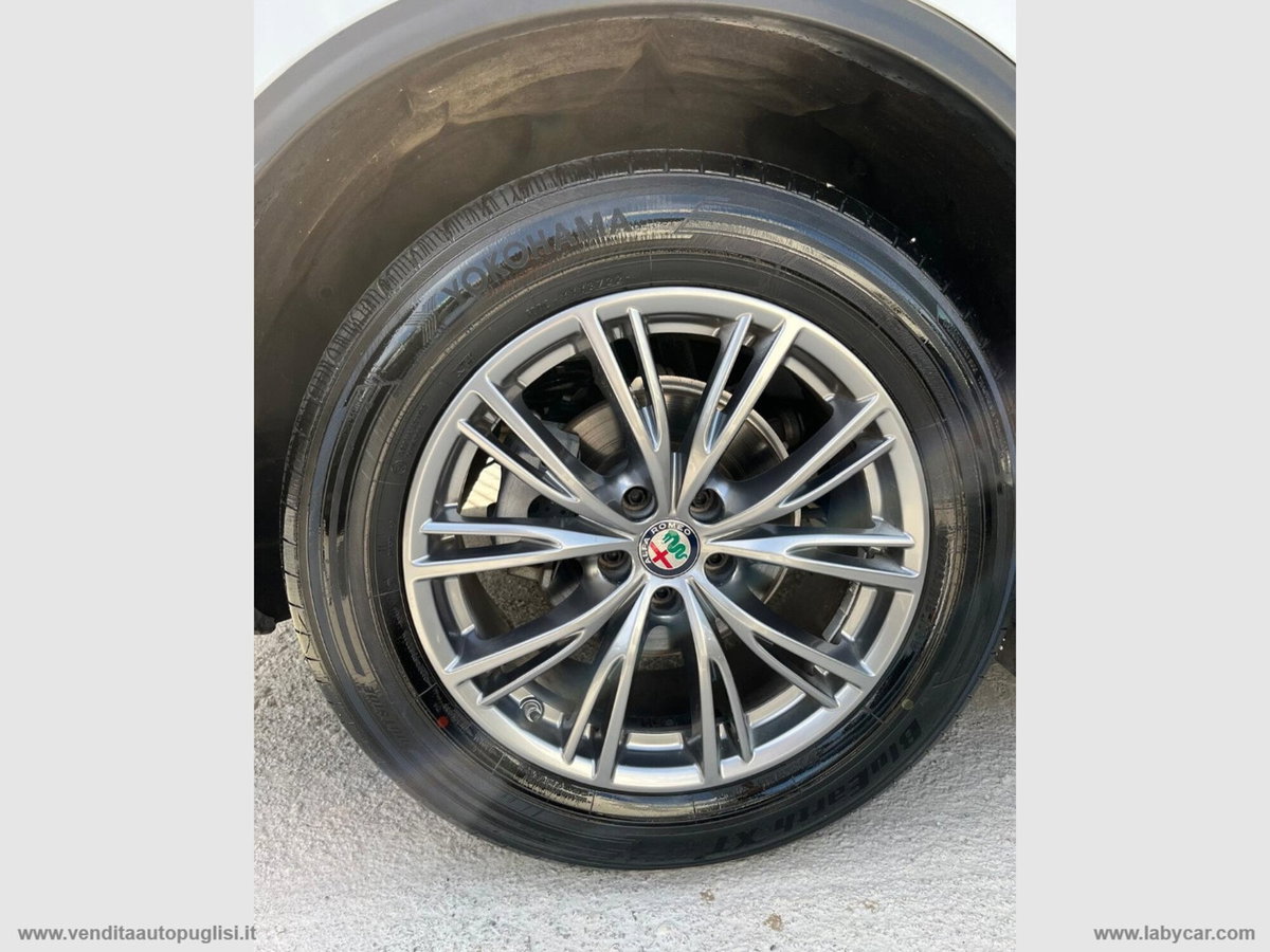 Alfa Romeo Stelvio Stelvio 2.2 Turbodiesel 190 CV AT8 RWD Sprint (9)