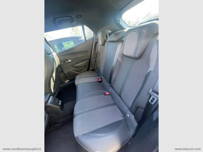 Peugeot 2008 PureTech 130 S&S EAT8 GT Line (13)