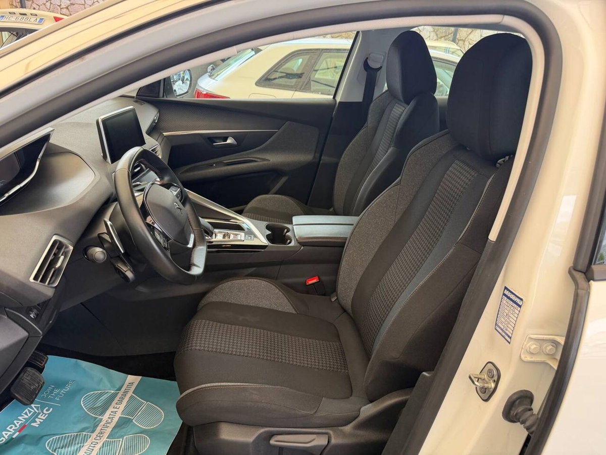 Peugeot 3008 BlueHDi 130 S&S EAT8 Active Business (9)