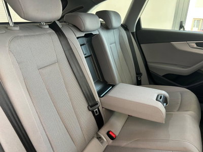 Audi A4 Avant 40 TDI S tronic Business (14)