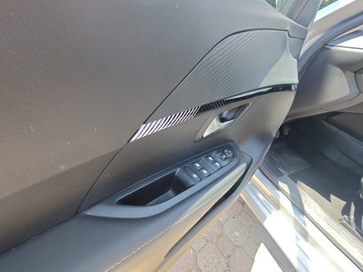 Peugeot 208 PureTech 100 Stop&Start 5 porte Allure (14)