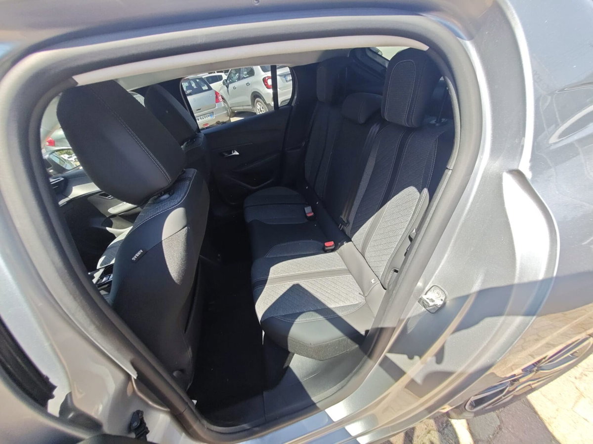 Peugeot 208 PureTech 100 Stop&Start 5 porte Allure (6)