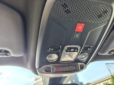 Peugeot 2008 PureTech 130 S&S EAT8 Allure Pack (19)