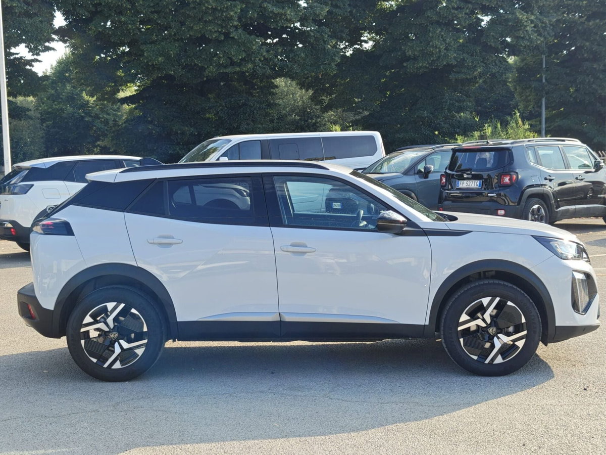 Peugeot 2008 PureTech 130 S&S EAT8 Allure Pack (2)