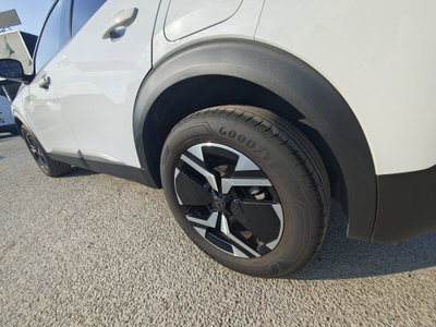 Peugeot 2008 PureTech 130 S&S EAT8 Allure Pack (7)