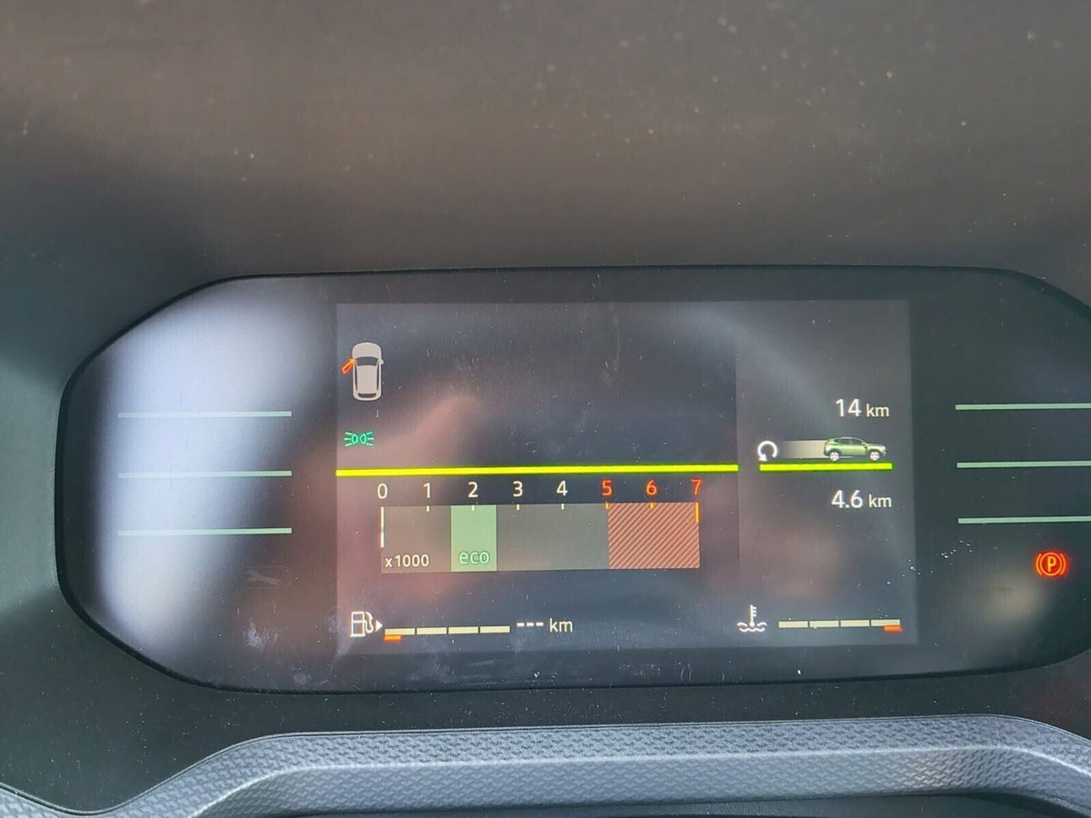 Dacia Duster 1.2 Eco-G Journey 120cv (15)