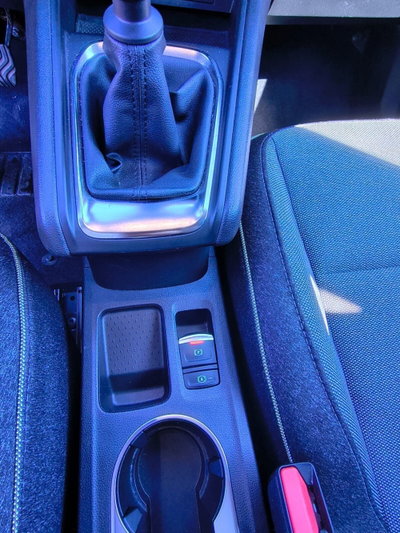 Renault Captur 1.0 eco-g Techno 100cv (17)