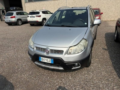Fiat Sedici 2.0 MJT 16V DPF 4x4 Emotion (2)