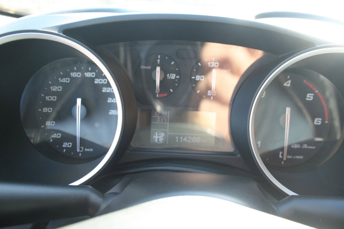 Alfa Romeo Giulietta 1.6 JTDm Ti 120cv (11)
