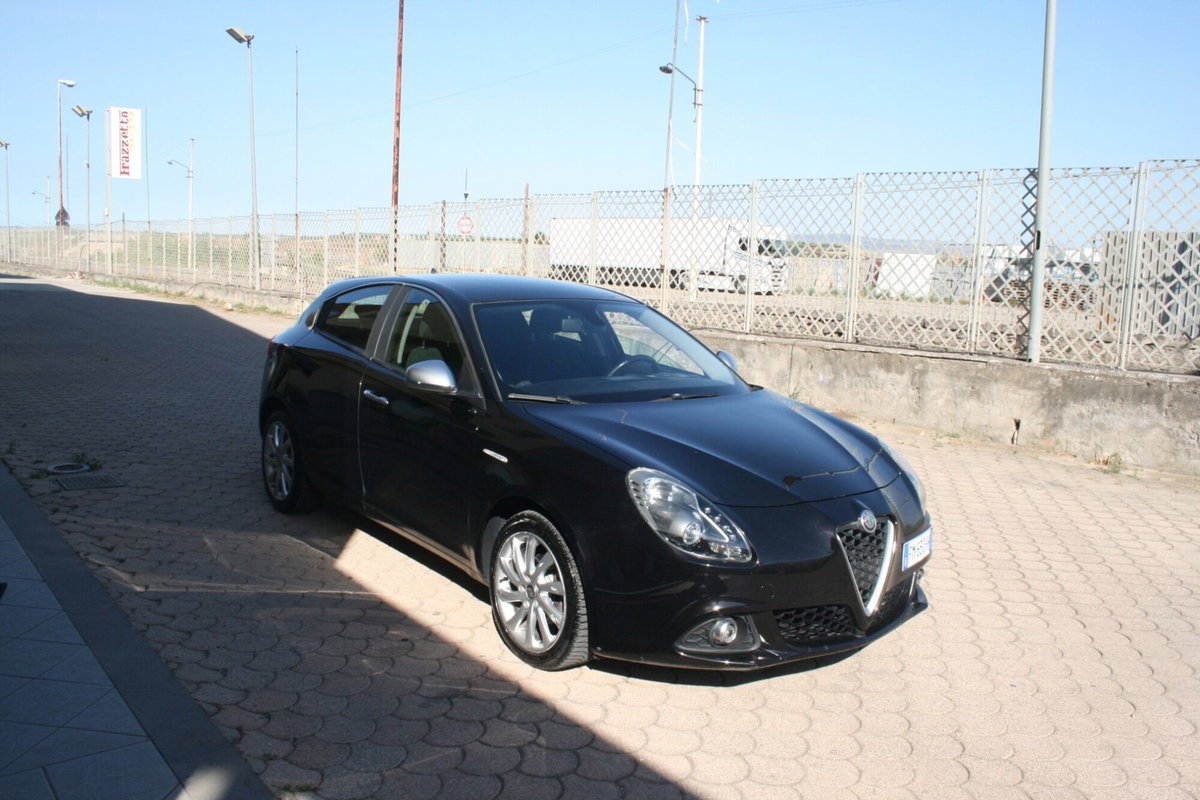 Alfa Romeo Giulietta 1.6 JTDm Ti 120cv (6)