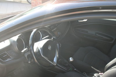 Alfa Romeo Giulietta 1.6 JTDm Ti 120cv (7)