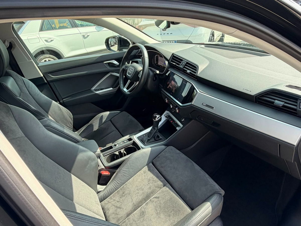 Audi Q3 Sportback 35 1.5 tfsi S line edition s-tronic (10)