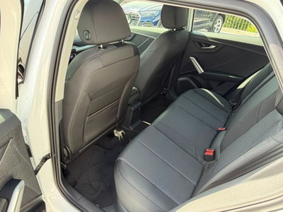 Audi Q2 Q2 35 TFSI S tronic Business (8)