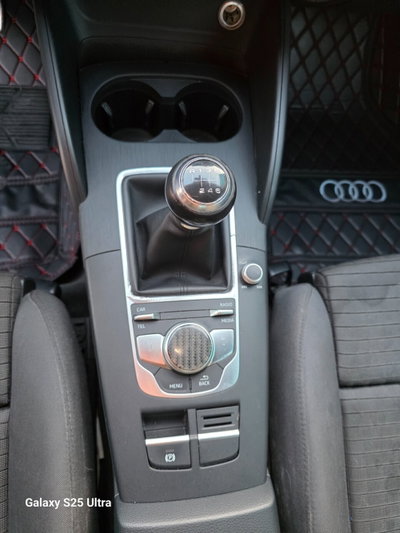 Audi A3 Sportback 1.6 TDI 116 CV Sport (15)