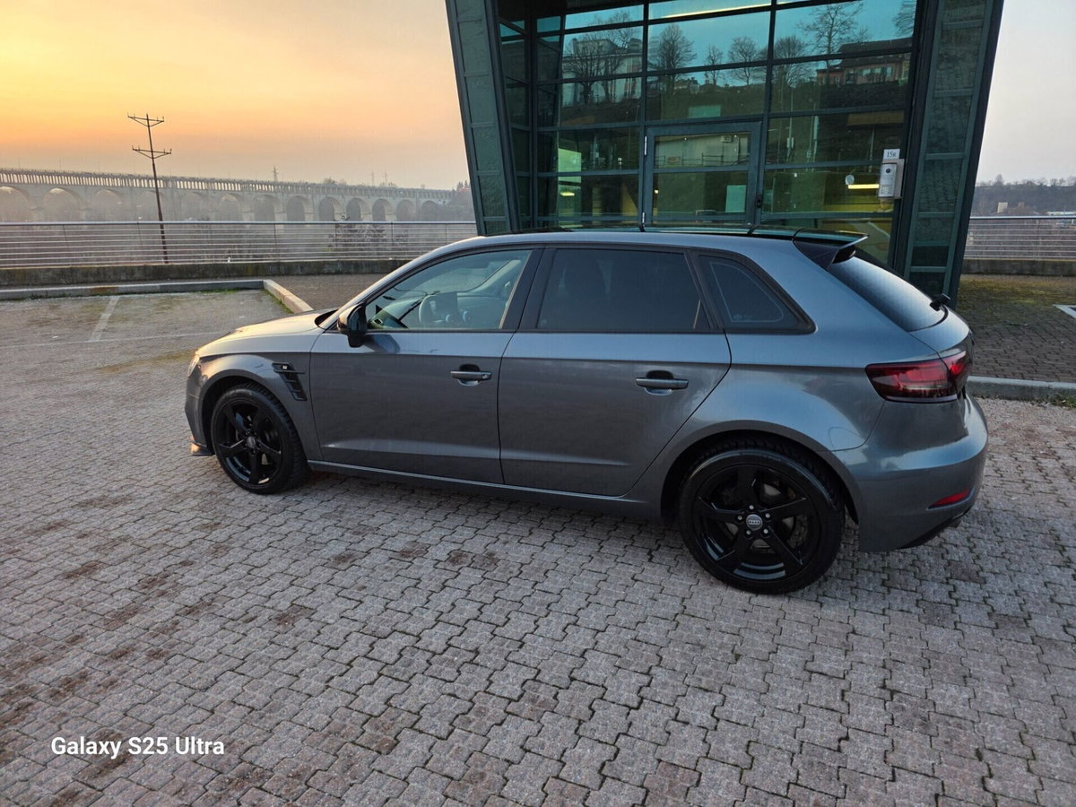 Audi A3 Sportback 1.6 TDI 116 CV Sport (6)