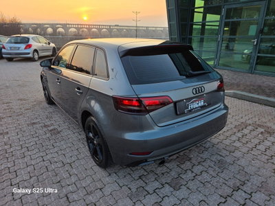 Audi A3 Sportback 1.6 TDI 116 CV Sport (9)