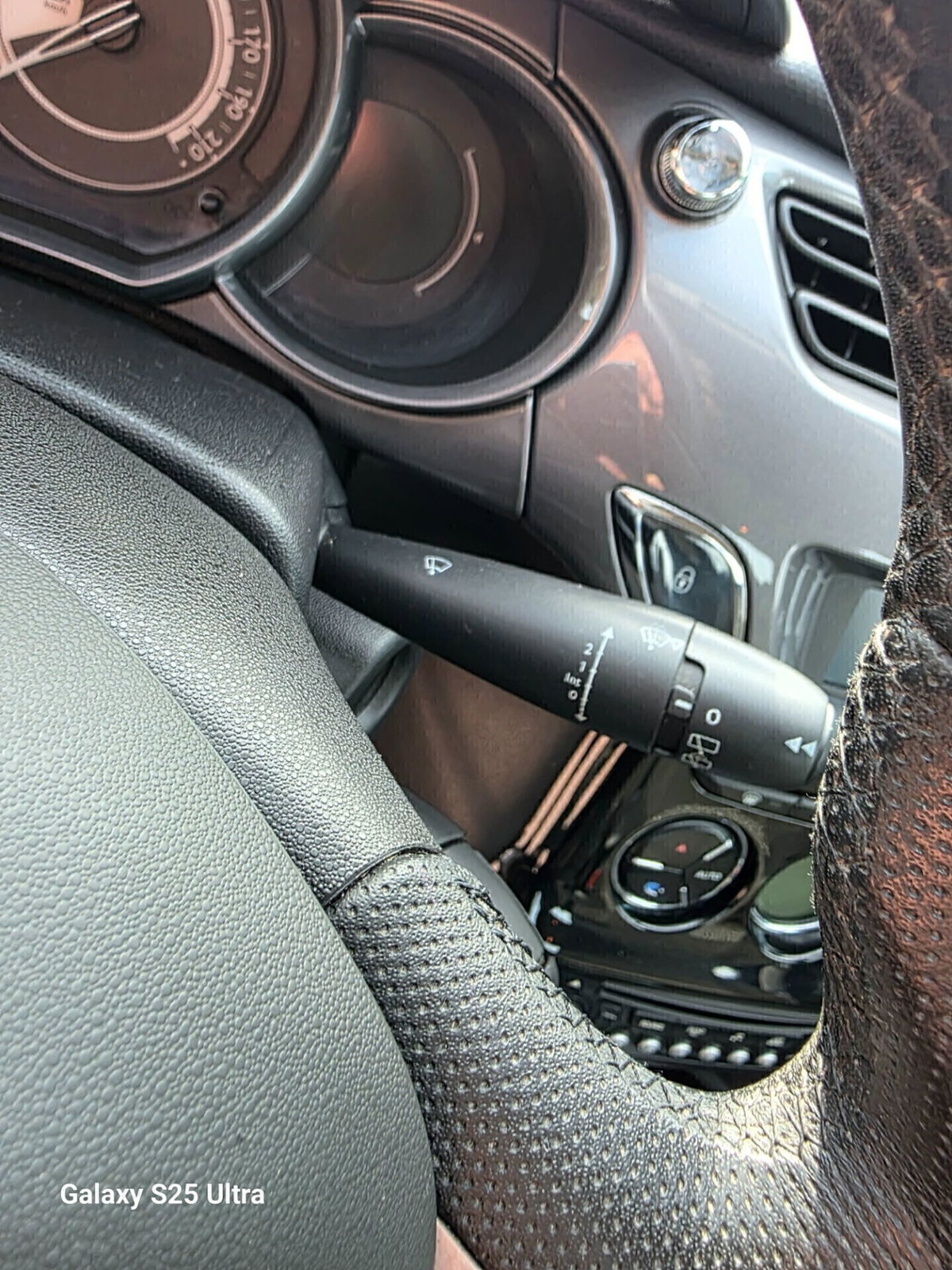 Citroen C3 PureTech 82 Exclusive (15)