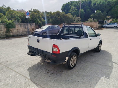 Fiat Strada 1.3 MJT Pick-up Cabina Lunga (2)