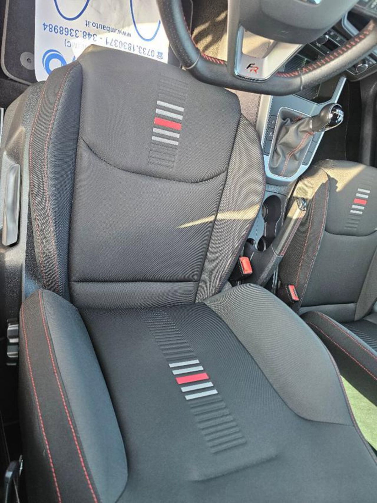 SEAT Arona 1.0 TGI FR (9)