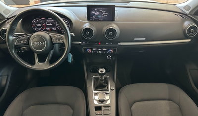 Audi A3 Sportback 30 TDI Admired (7)