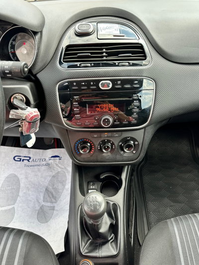Fiat Punto Evo 1.2 3 porte S&S Dynamic (13)
