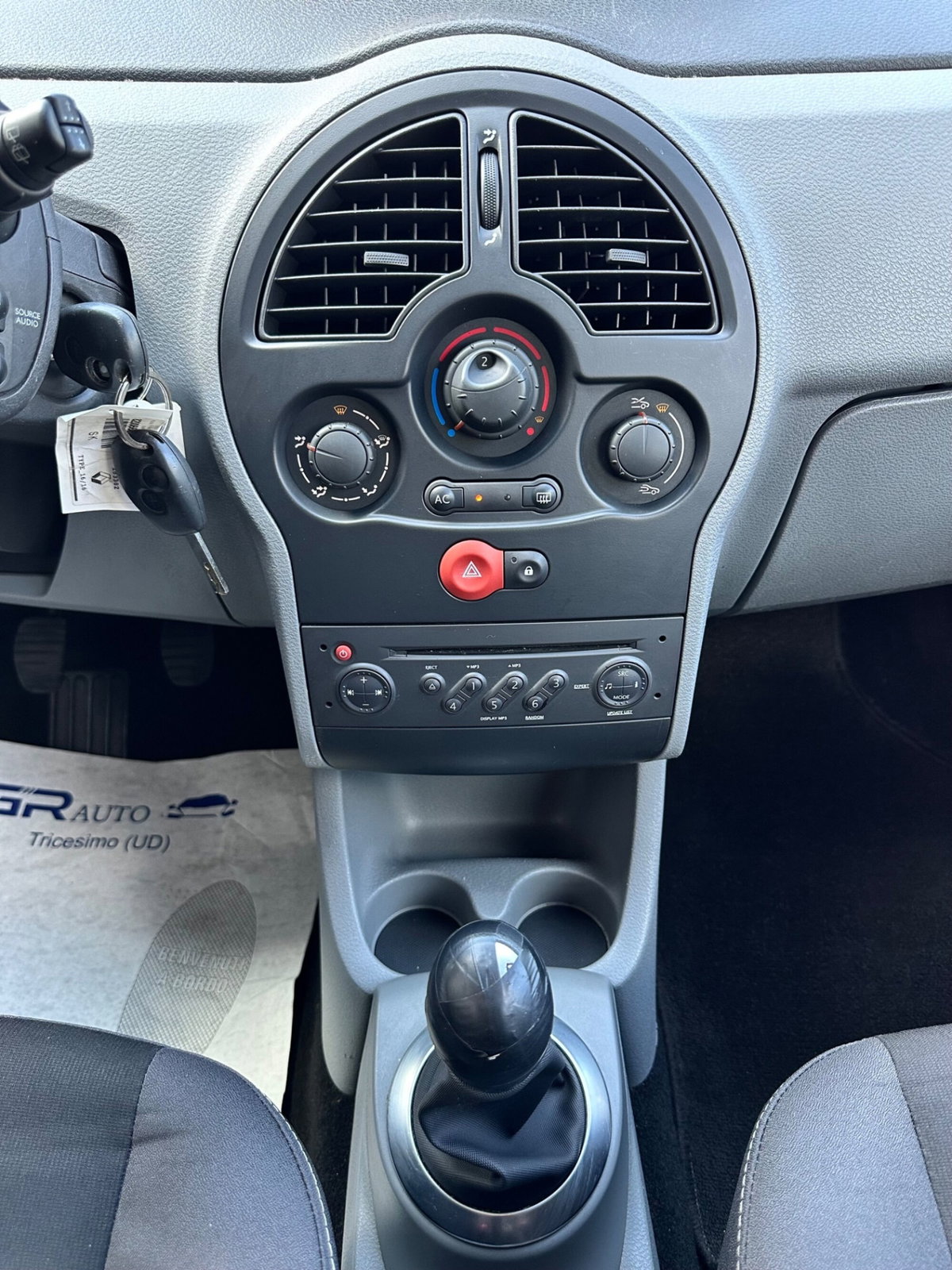 Renault Modus 1.2 16V Live (14)
