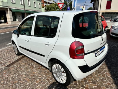 Renault Modus 1.2 16V Live (4)