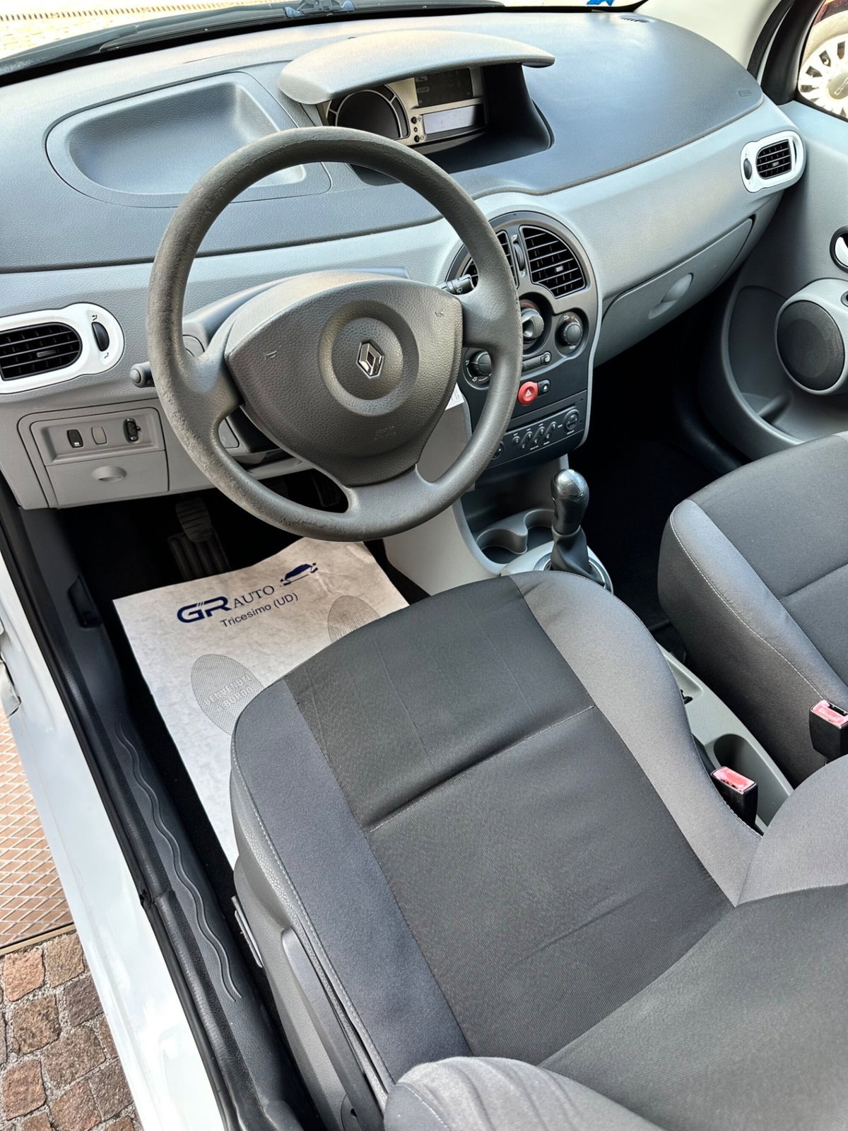 Renault Modus 1.2 16V Live (7)
