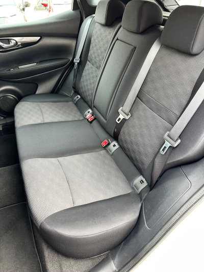 Nissan Qashqai 1.5 dCi Acenta (11)