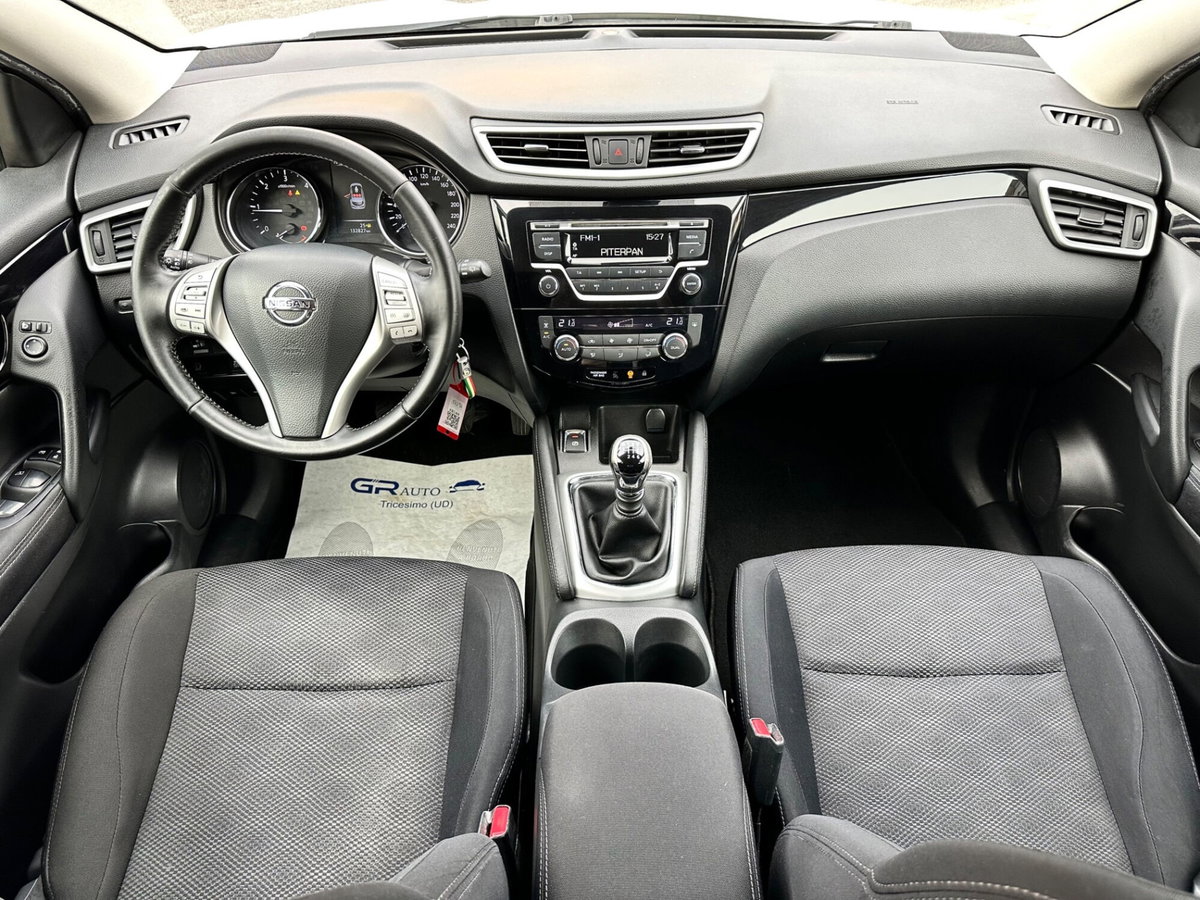 Nissan Qashqai 1.5 dCi Acenta (13)