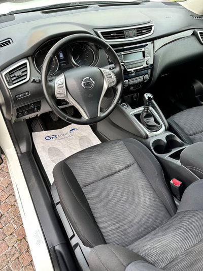 Nissan Qashqai 1.5 dCi Acenta (7)