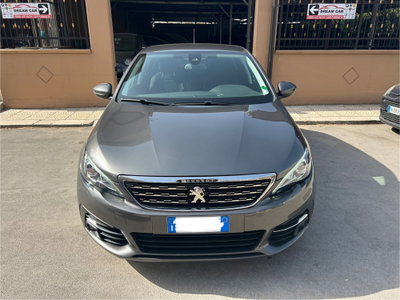 Peugeot 308 BlueHDi 130 S&S Allure usata