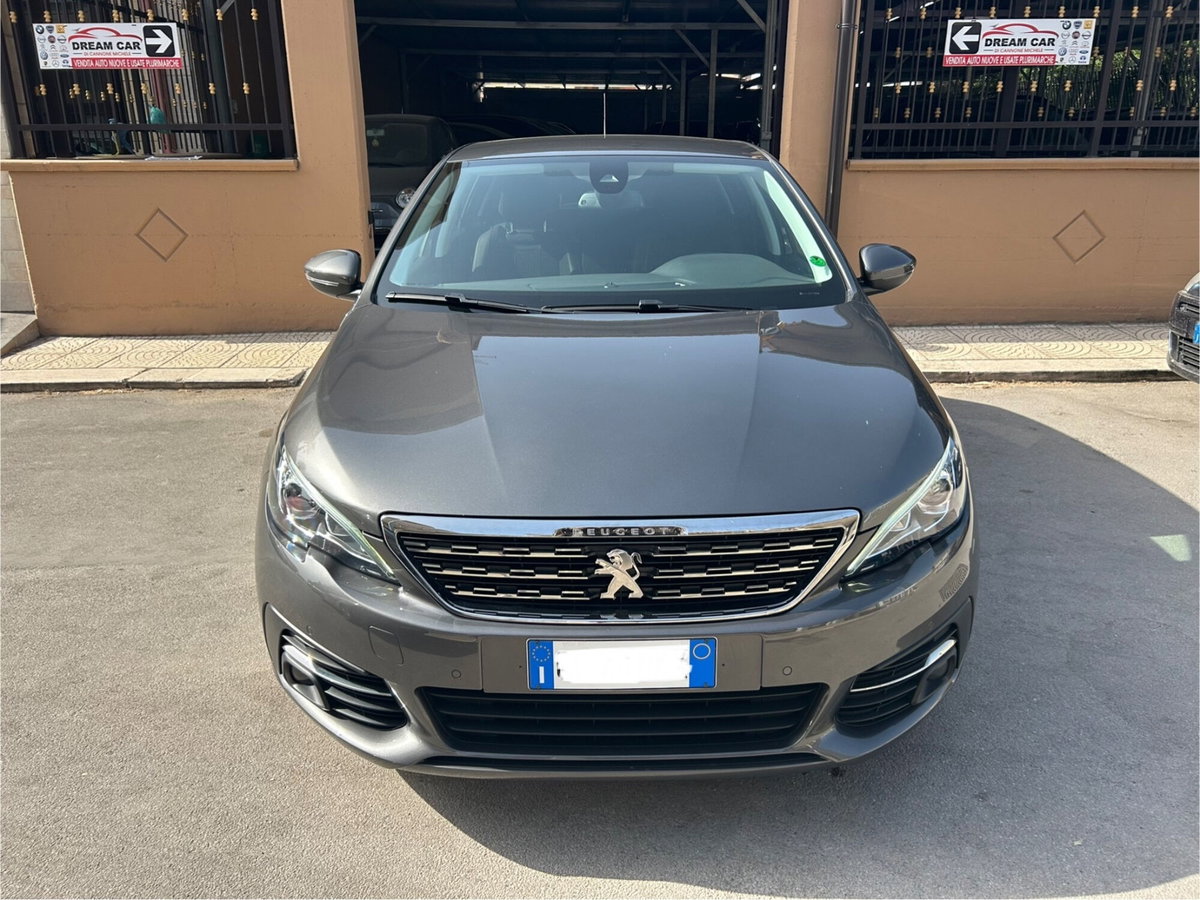 Peugeot 308 BlueHDi 130 S&S Allure (2)