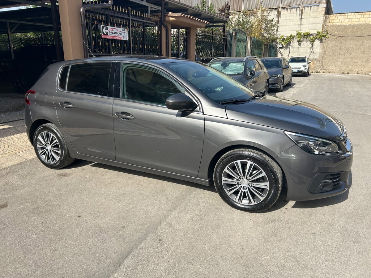 Peugeot 308 BlueHDi 130 S&S Allure (7)