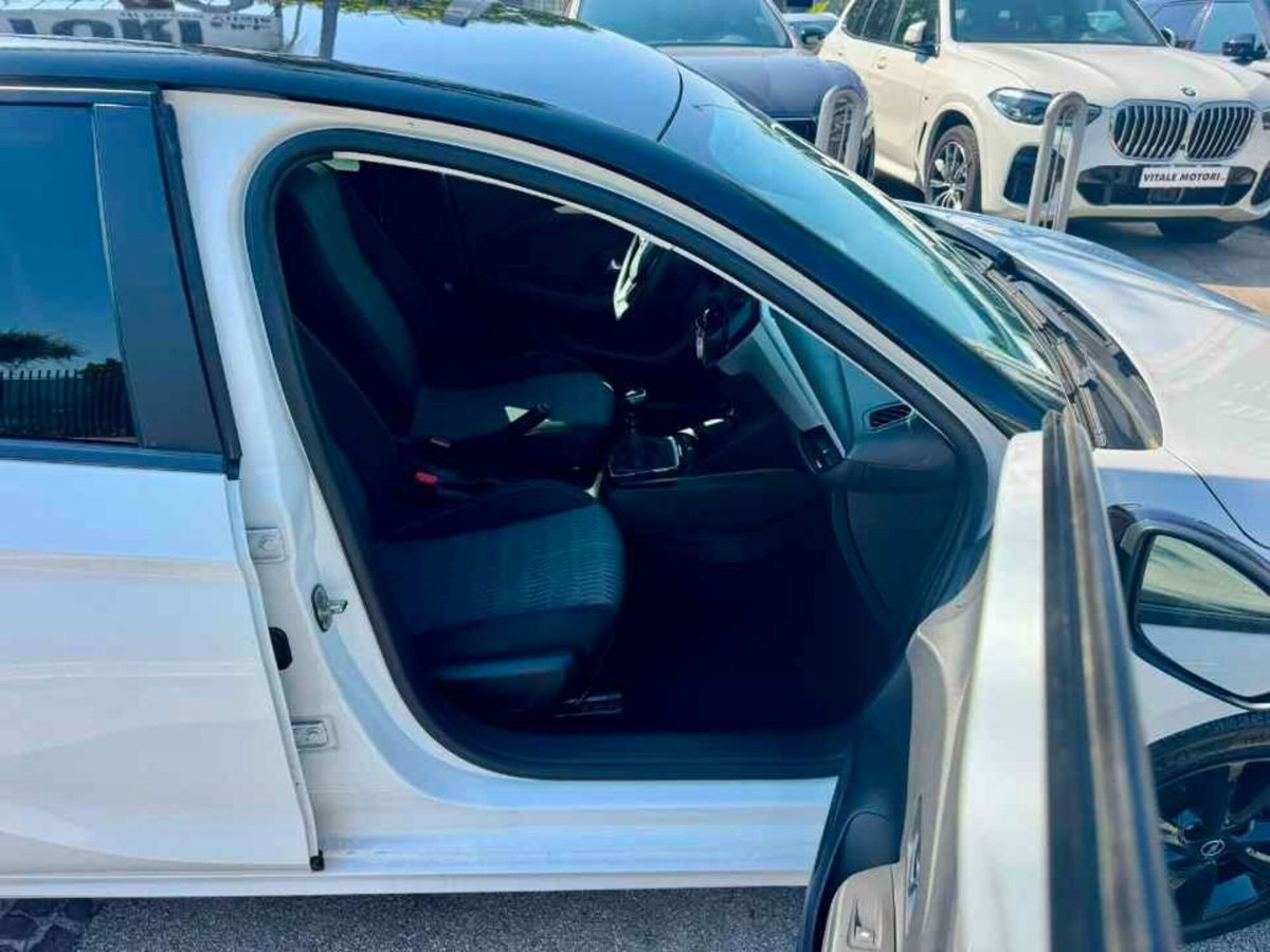 Opel Corsa 1.5 D 100 CV Elegance (17)
