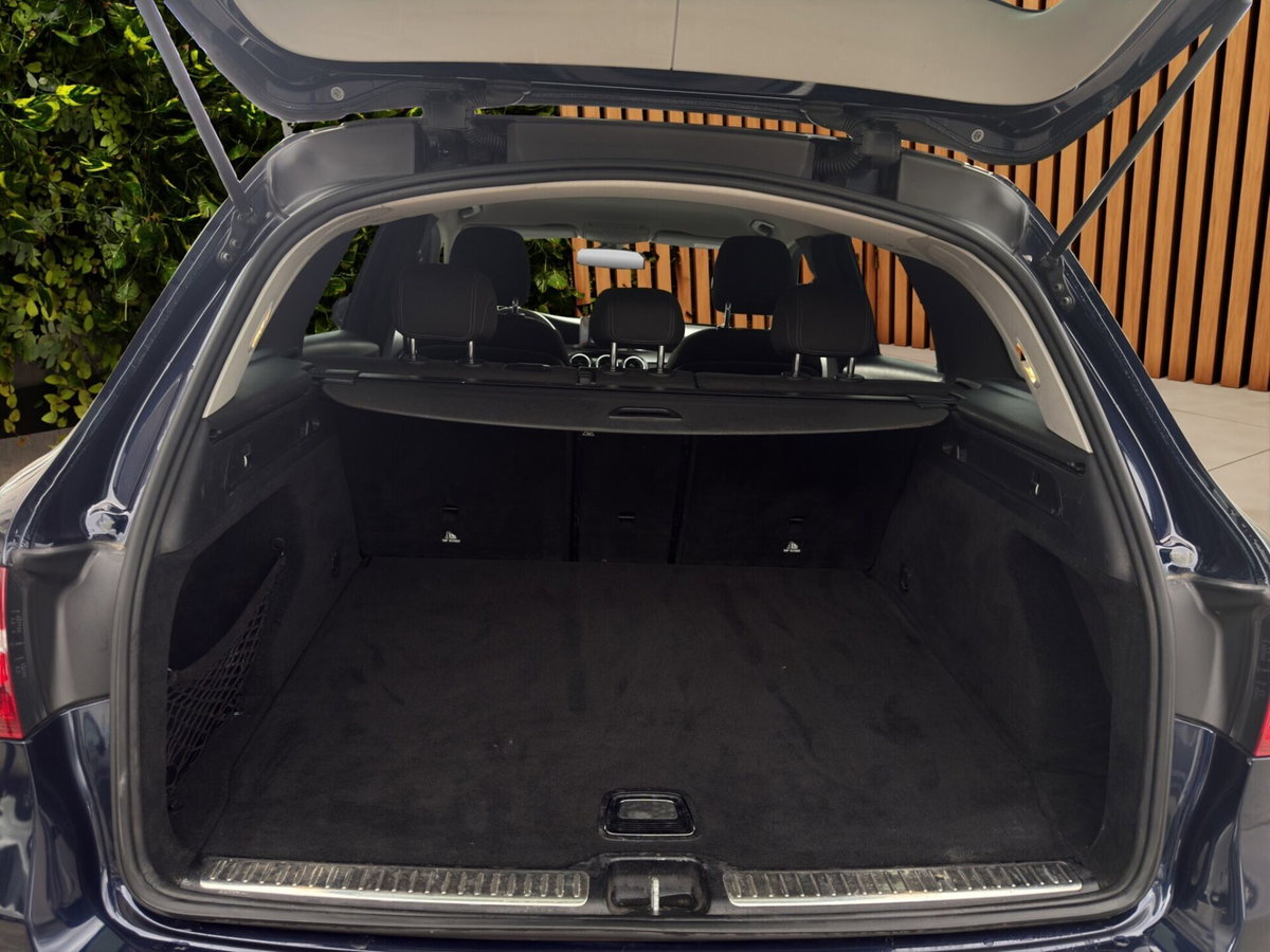Mercedes-Benz GLC SUV 220 d 4Matic Sport (18)
