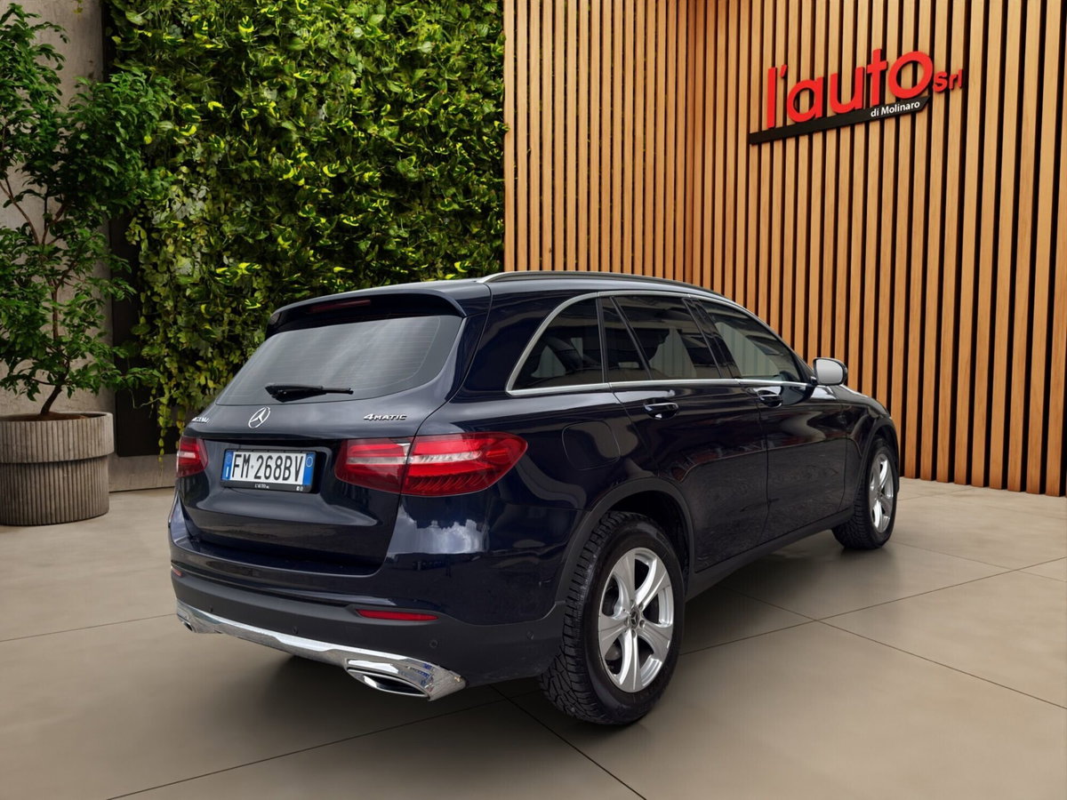 Mercedes-Benz GLC SUV 220 d 4Matic Sport (5)