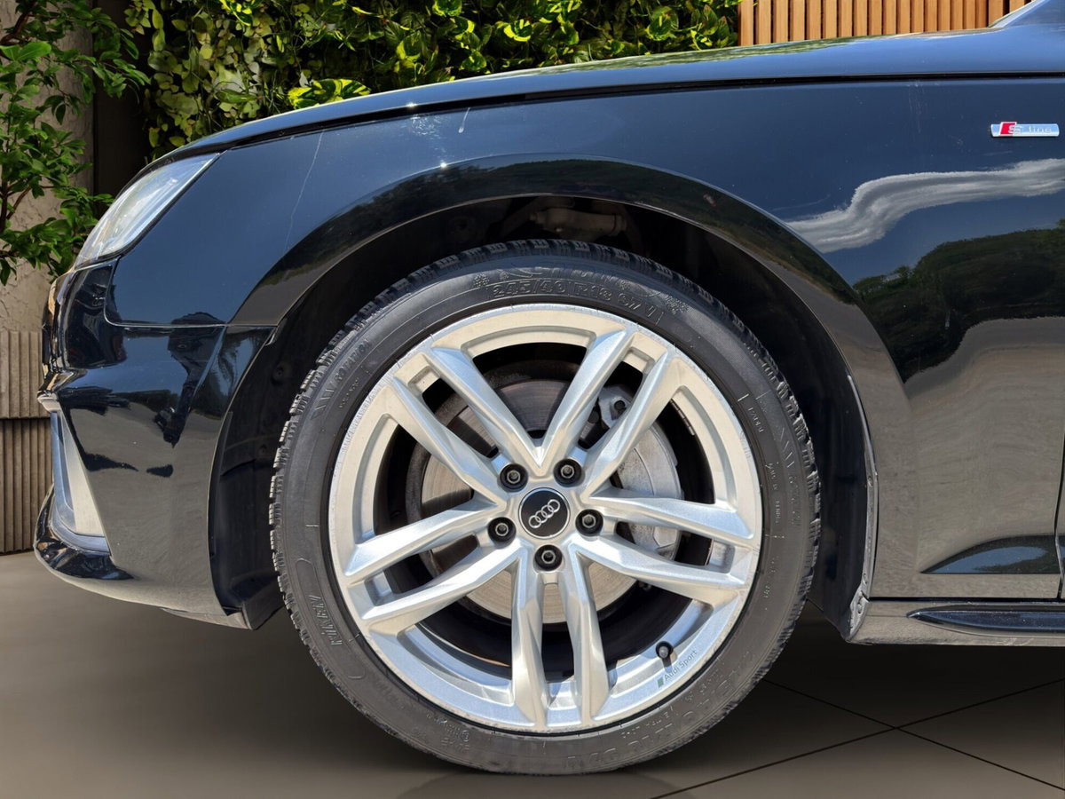 Audi A4 Avant 40 TDI quattro S tronic S line edition (10)