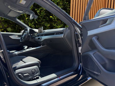 Audi A4 Avant 40 TDI quattro S tronic S line edition (13)