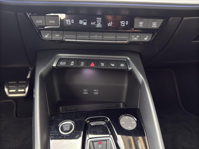 Audi A3 Sportback 35 TDI S tronic S line edition (15)