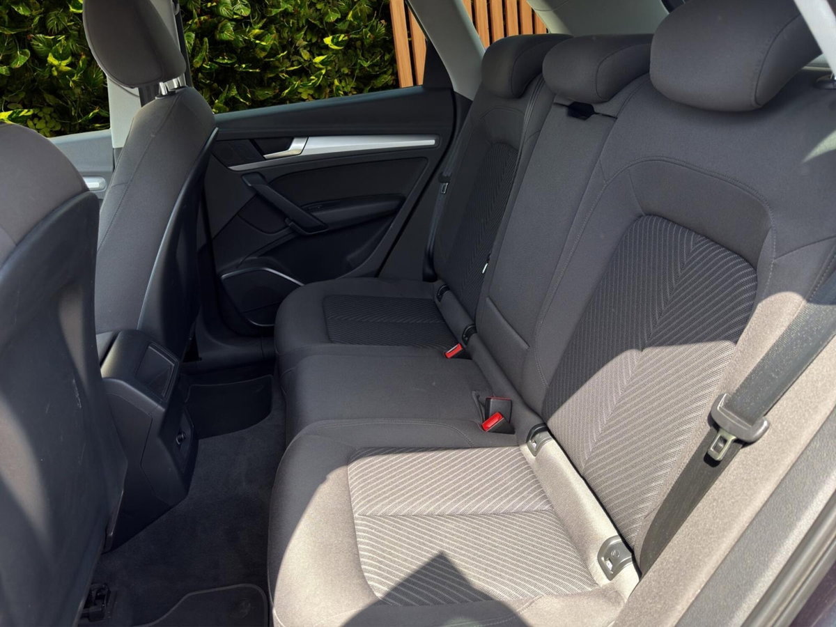 Audi Q5 2.0 TDI quattro S tronic Sport (17)