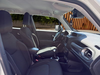 Jeep Renegade 2.0 Mjt 140CV 4WD Active Drive Limited (12)