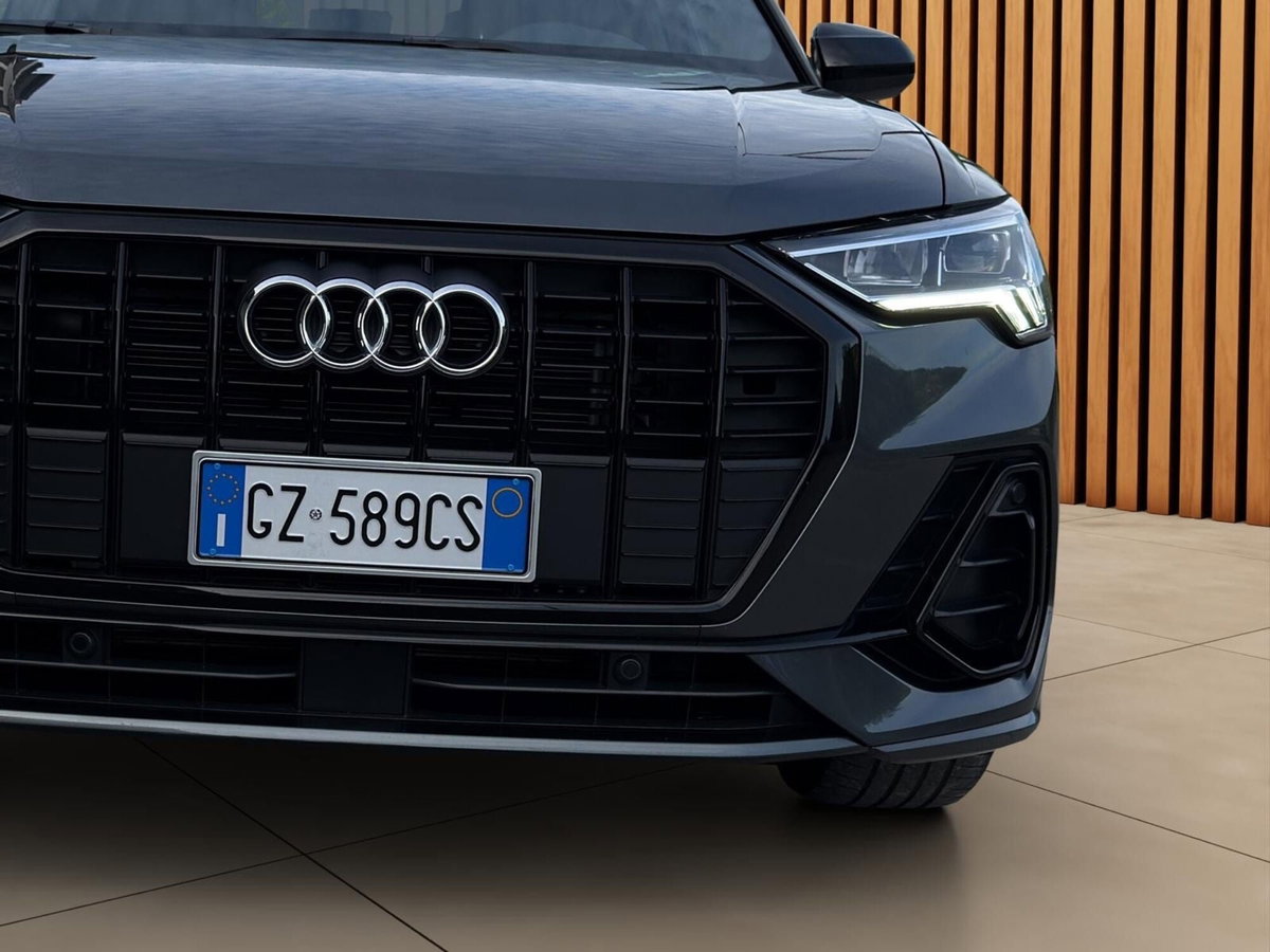 Audi Q3 Sportback 35 TDI quattro S tronic S line edition (11)