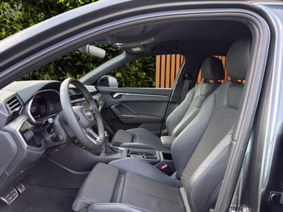 Audi Q3 Sportback 35 TDI quattro S tronic S line edition (12)