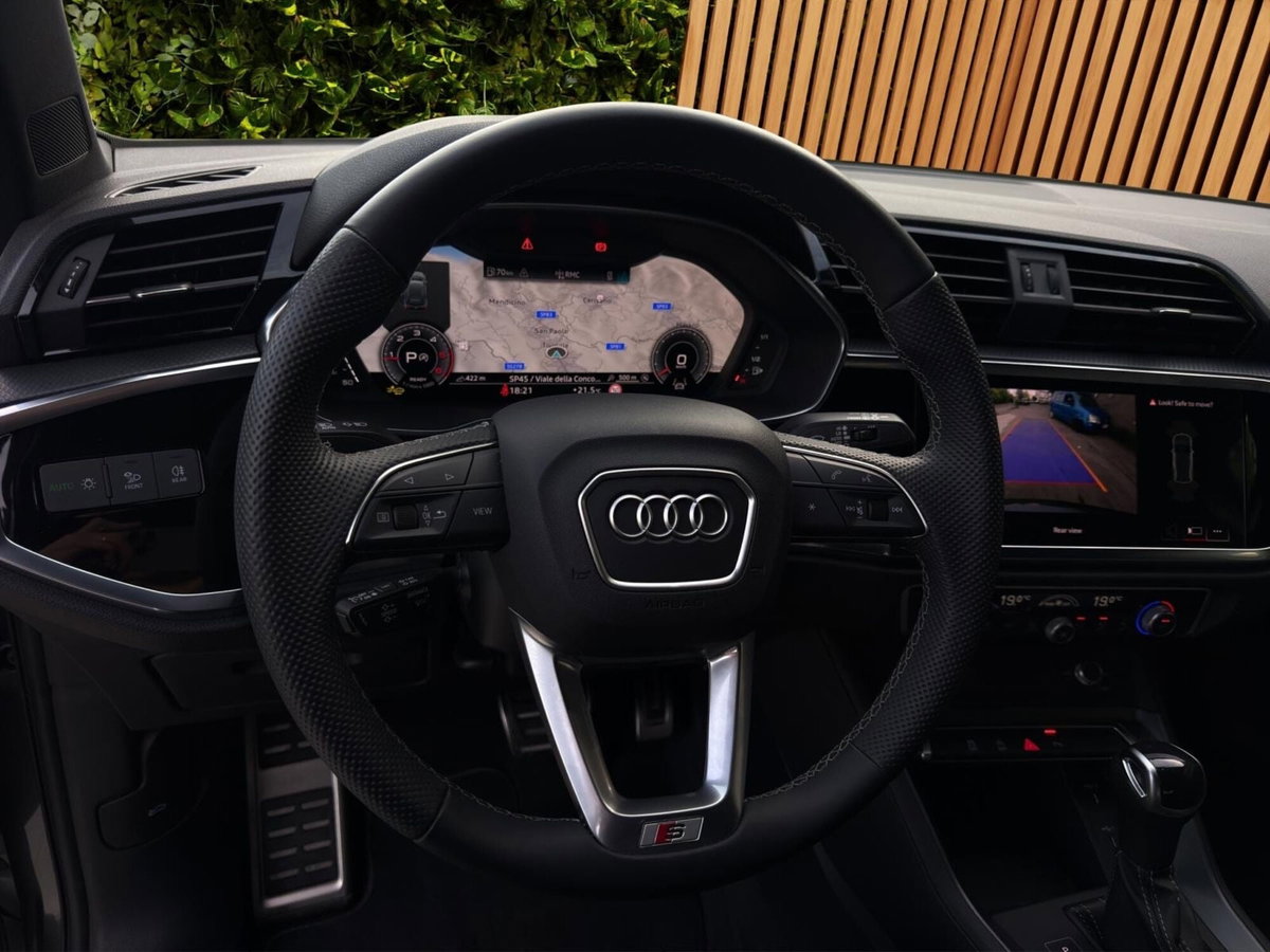 Audi Q3 Sportback 35 TDI quattro S tronic S line edition (13)
