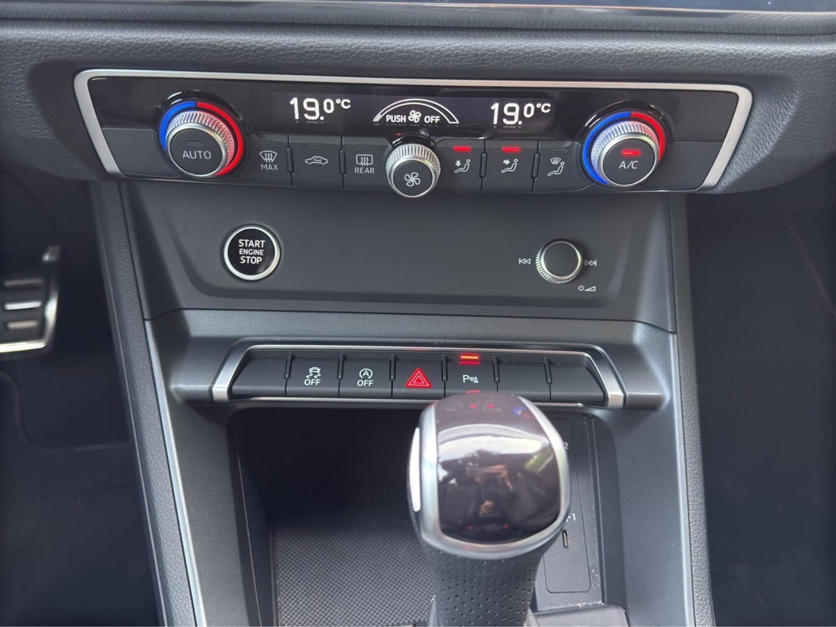 Audi Q3 Sportback 35 TDI quattro S tronic S line edition (17)