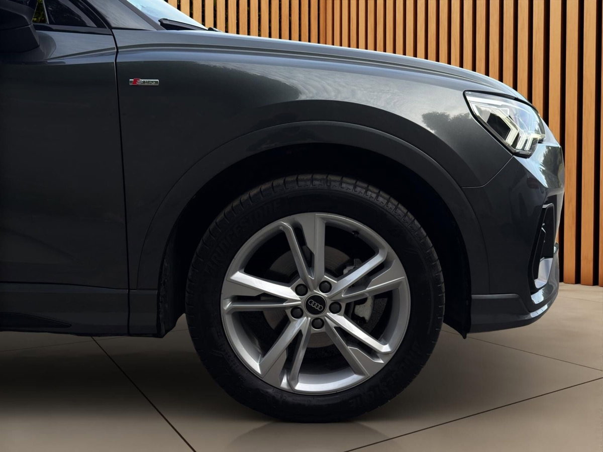Audi Q3 Sportback 35 TDI quattro S tronic S line edition (9)