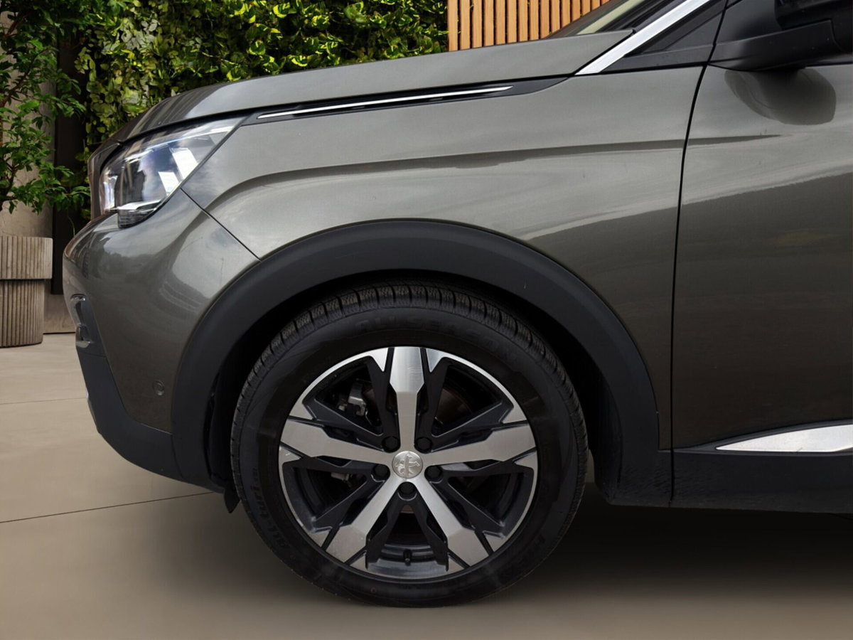 Peugeot 3008 PureTech Turbo 130 S&S EAT8 Allure (20)